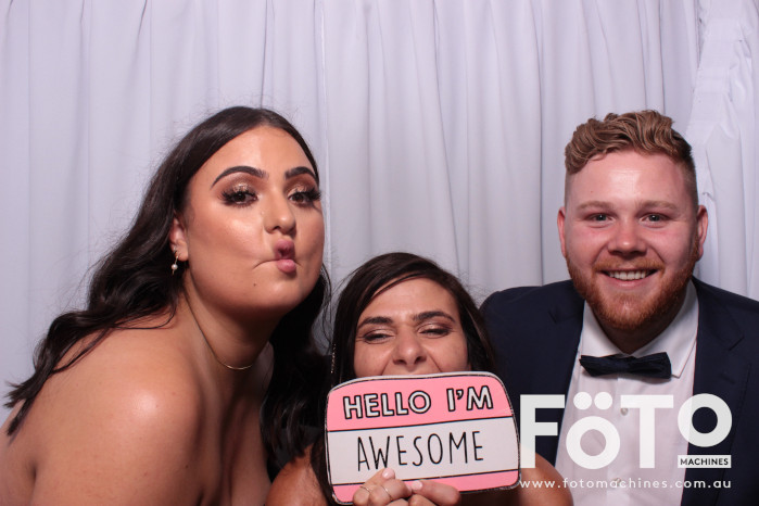 Diandra and Nick’s Wedding | View more photos from the event at gallery.fotomachines.com.au/u/FOTOMachines/Diandra-and-Nick’s-Wedding